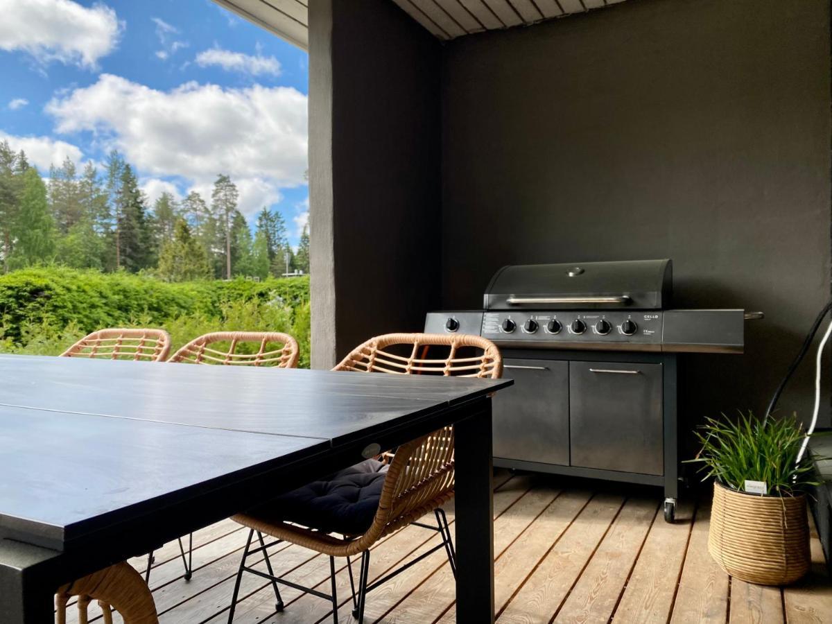 Idyllic Villa Unikko With Jacuzzi And Sauna ポリ エクステリア 写真