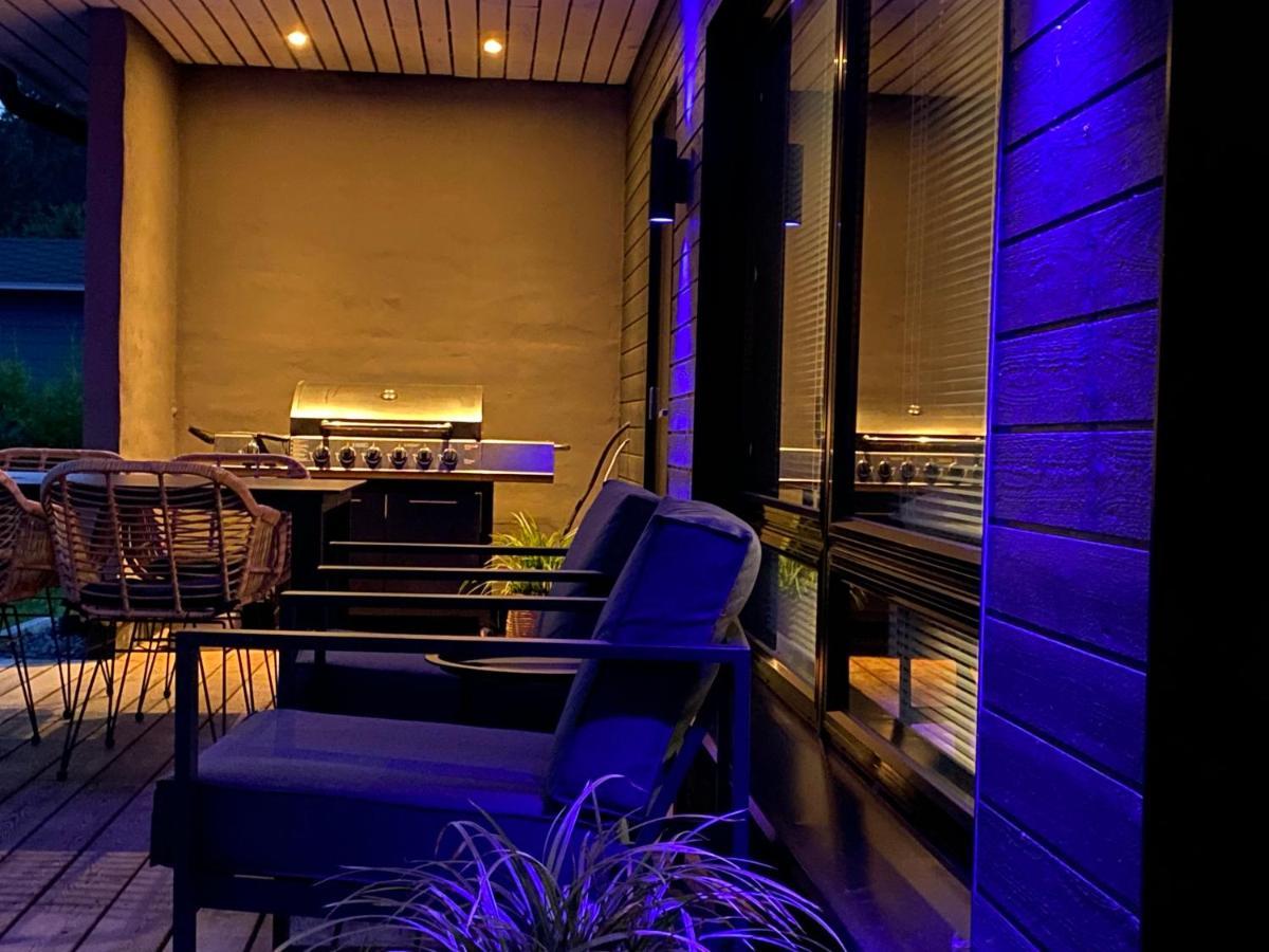 Idyllic Villa Unikko With Jacuzzi And Sauna ポリ エクステリア 写真